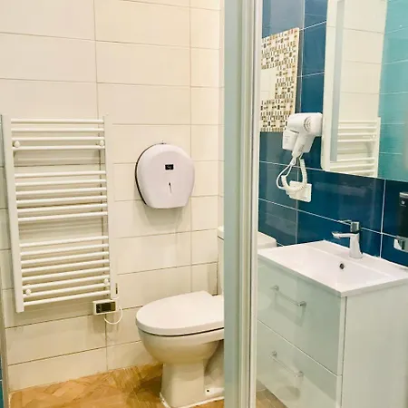 Village Saint Paul Aparthotel Paris