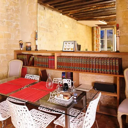 Village Saint Paul 4*