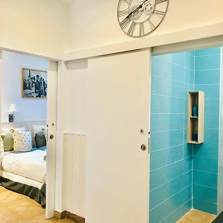 Village Saint Paul Hotel apartamentowy